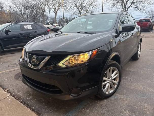 NISSAN ROGUE SPORT 2018 JN1BJ1CR9JW285305 image